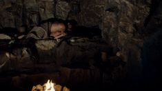 Голая грудь Наталии Вернер в сериале «Столпы Земли» фото #9