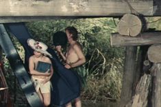 Наталья Воробьева показала голую грудь в сериале «Карусель» фото #8