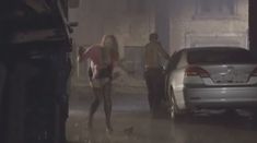 Голая грудь Натальи Лесниковской в сериале «Шаповалов» фото #6