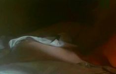 Полностью голая Неле Савиченко в фильме «На исходе ночи» фото #2