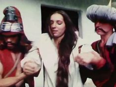 Голые сиськи Оксаны Дроздовой в фильме «Черная долина» фото #9