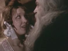 Ольга Анохина показала голые сиськи в фильме «Отец Сергий» фото #1