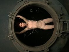 Абсолютно голая Ольга Дегтярева в фильме «Железная дорога» фото #10