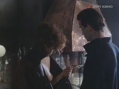 Ольга Дроздова показала голые сиськи в фильме «Алиса и Букинист» фото #6