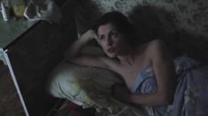 Голая грудь Ольги Дыховичной в фильме «Портрет в сумерках» фото #10