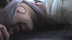 Голая грудь Ольги Дыховичной в фильме «Портрет в сумерках» фото #18