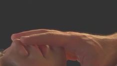 Ольга Сидорова показала голую грудь в фильме «Хорошие и плохие» фото #11