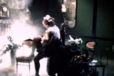 Ольга Толстецкая оголила грудь в фильме «СекСказка» фото #3