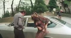 Орхидея де Сантис оголила грудь и попу в фильме «Простушка» фото #16