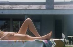 Полностью голая Петра Шарбах в фильме «Провокация» фото #12