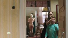 Голая попа Полины Сыркиной в сериале «Декабристка» фото #5