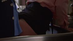 Голая грудь Ребекки Амзаллаг в сериале «Слэшер» фото #15