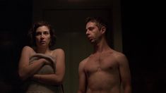 Голая попа Ребекки Лоуренс в фильме «Романтики» фото #1