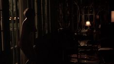 Голая попа Ребекки Лоуренс в фильме «Романтики» фото #10