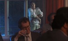 Голые сиськи Риты Вульф в фильме «Моя прекрасная прачечная» фото #1