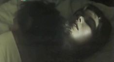 Голая грудь Светланы Рябовой в фильме «Двое на острове слез» фото #1