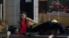 Голые сиськи Светланы Смирновой-Кацагаджиевой в сериале «Морские дьяволы. Рубежи Родины» фото #3