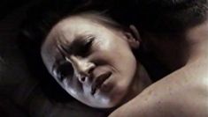 Голая грудь Светланы Смирновой в фильме «Четырнадцать цветов радуги»