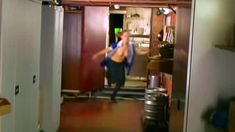 Светлана Устинова показала голые сиськи в сериале «Золотой капкан» фото #6