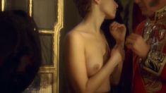 Голые сиськи Татьяны Друбич в фильме «Анна Каренина» фото #6