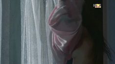 Татьяна Ерисова показала голую грудь в фильме «Дама с попугаем» фото #4