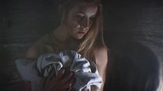 Татьяна Кондырева засветила грудь в фильме «Ярослав Мудрый» фото #3