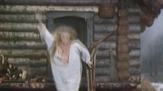 Татьяна Кондырева засветила грудь в фильме «Ярослав Мудрый» фото #7