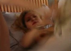 Татьяна Новик засветила грудь в сериале «Кодекс чести» фото #2