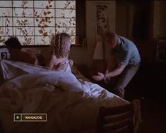 Голая грудь Тери Гарр в фильме «От всего сердца» фото #2