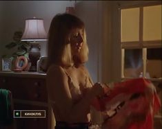 Голая грудь Тери Гарр в фильме «От всего сердца» фото #34