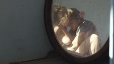 Голая грудь Тианы Лазович в фильме «Зенит» фото #7