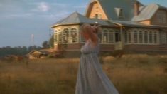 Голая задница Ульяны Лаптевой в фильме «Кружовник» фото #6