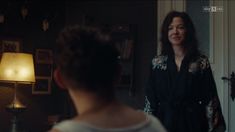 Голая попа Ханны Херцшпрунг в сериале «Вавилон-Берлин» фото #1