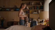 Абсолютно голая Хелен Хант в фильме «Суррогат» фото #45