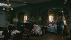 Христина Попандопуло засветила грудь в сериале «Есенин»