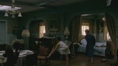 Христина Попандопуло засветила грудь в сериале «Есенин»