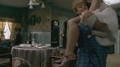 Христина Попандопуло засветила грудь в сериале «Есенин»