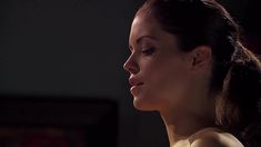 Шона Уолдрон показала голую грудь в фильме «Ядовитый плющ: Секретное общество» фото #20