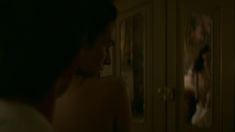 Эмануэла Постаккини снялась голой в сериале «Алиенист» фото #4