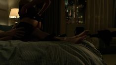 Эмбер Роуз Рева оголила грудь и попу в сериале «Каратель» фото #6