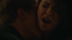 Голая попка Эми Пьетц в фильме «Ты — воплощение порока» фото #2