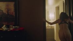 Голая попка Эми Пьетц в фильме «Ты — воплощение порока» фото #15