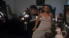 Полностью голая Эрика Савастани в фильме «Искушение» фото #42