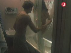 Юлия Меньшова снялась голой в фильме «Разборчивый жених» фото #5