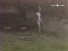 Полностью голая Юлия Ромашина в фильме «Без надежды надеюсь» фото #3