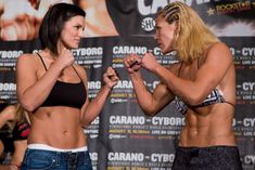 Спортивная фигура Джины Карано на взвешивании фото #3