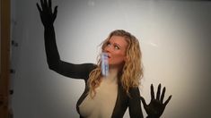 Джоанна Крупа обнажилась для социального рекламного ролика фото #18