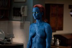 Грим на теле Дженнифер Лоуренс в фильме «Люди Икс: Первый класс» фото #1