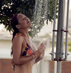 Шикарное тело Майлин Класс в купальнике фото #14