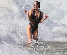 Соблазнительная Майлин Класс купается в Кейптауне фото #57